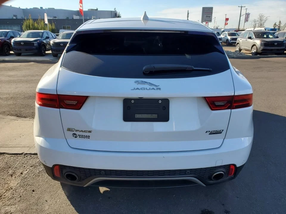 2018 Jaguar E-Pace - Image 4 of 17