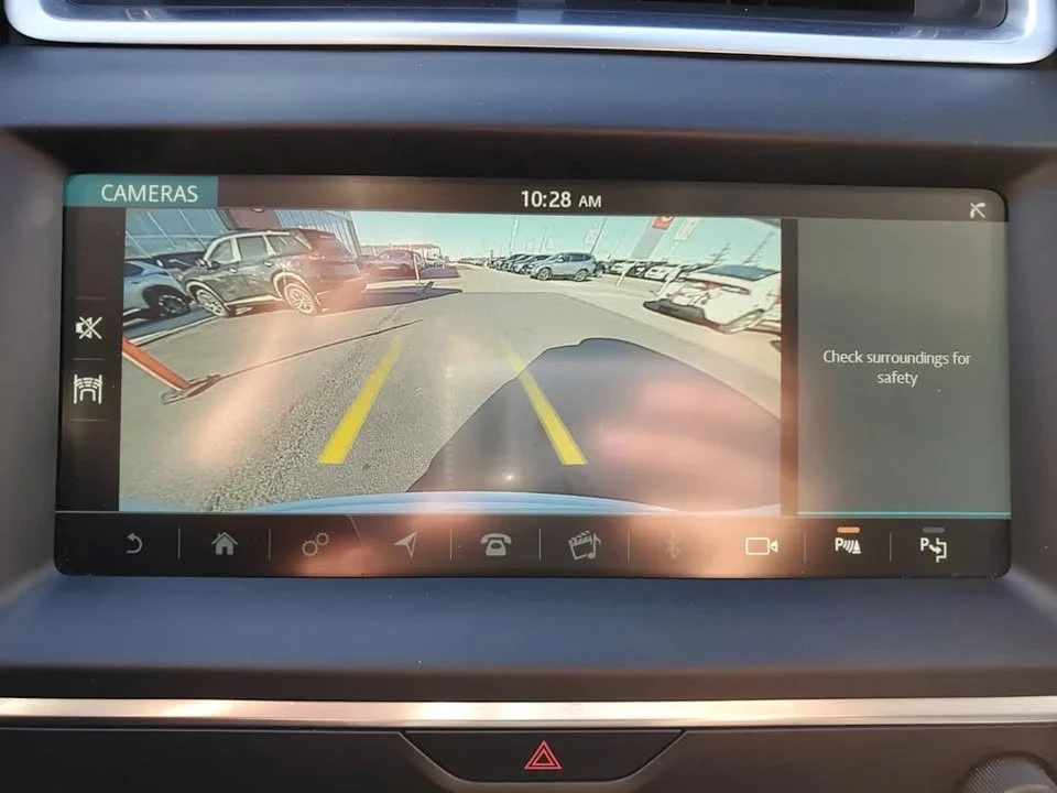 2018 Jaguar E-Pace - Image 10 of 14