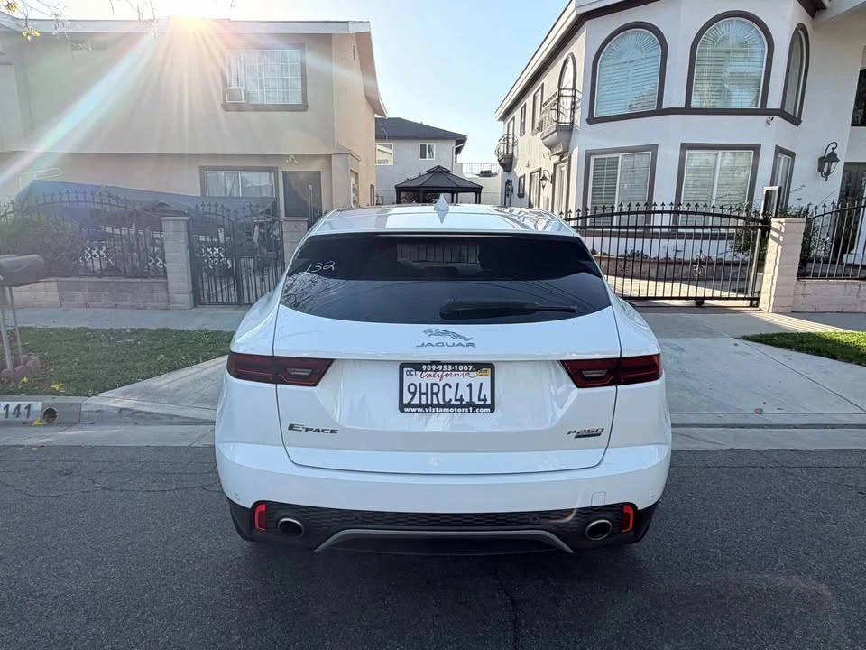 2018 Jaguar E-Pace - Image 2 of 18