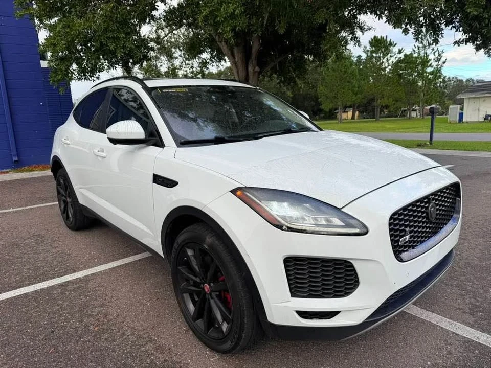 2018 Jaguar E-Pace - Image 3 of 20