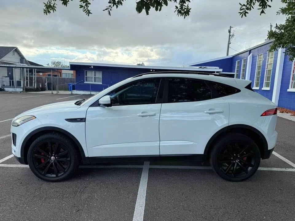2018 Jaguar E-Pace - Image 8 of 20