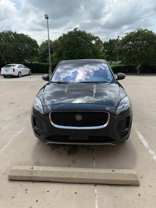 2018 Jaguar E-Pace - Image 7 of 17