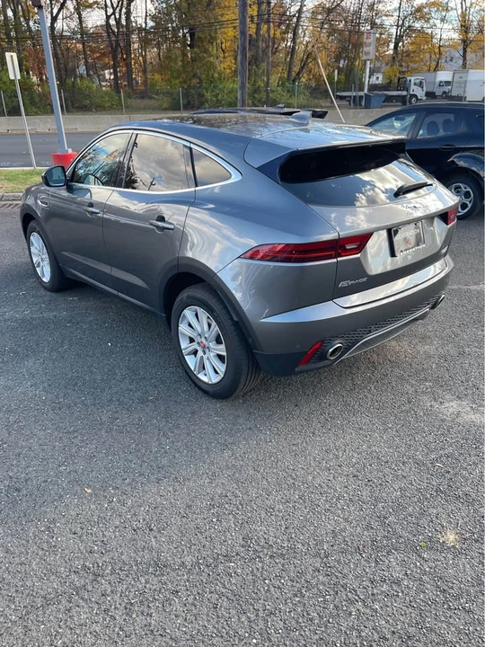 2018 Jaguar E-Pace - Image 2 of 15