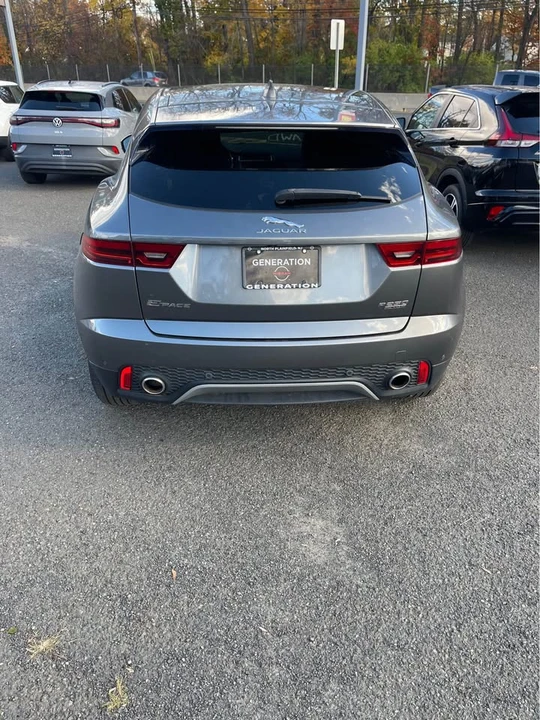 2018 Jaguar E-Pace - Image 3 of 15
