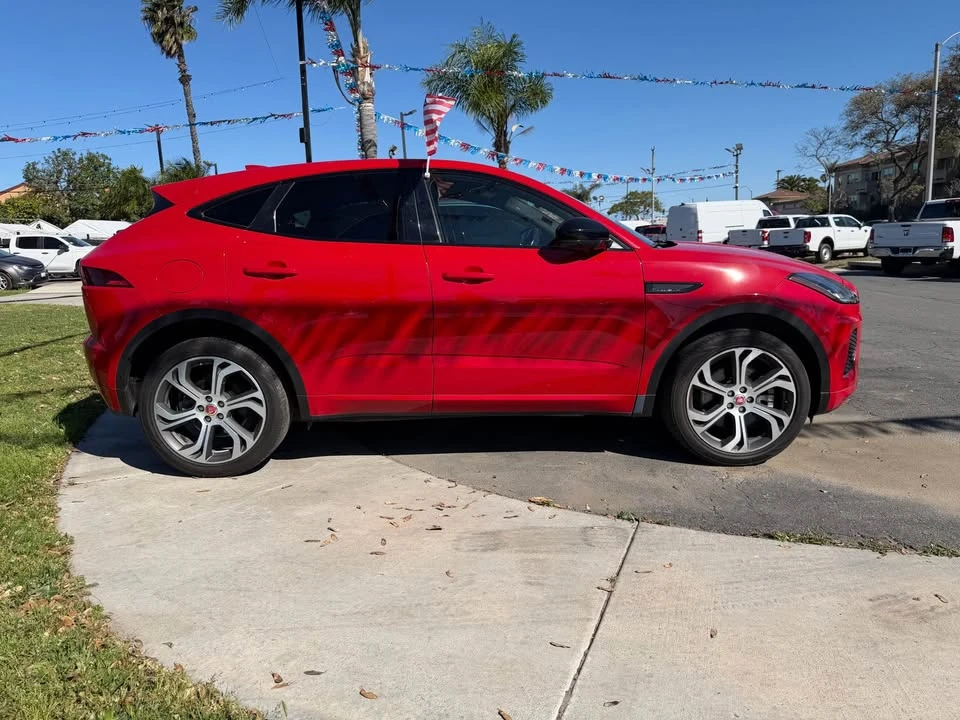 2018 Jaguar E-Pace - Image 4 of 5