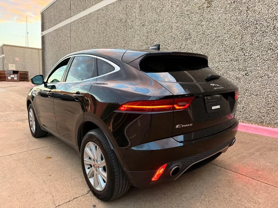 2018 Jaguar E-Pace - Image 16 of 19
