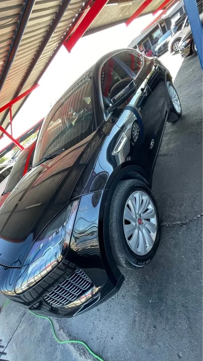 2018 Jaguar E-Pace - Image 6 of 9