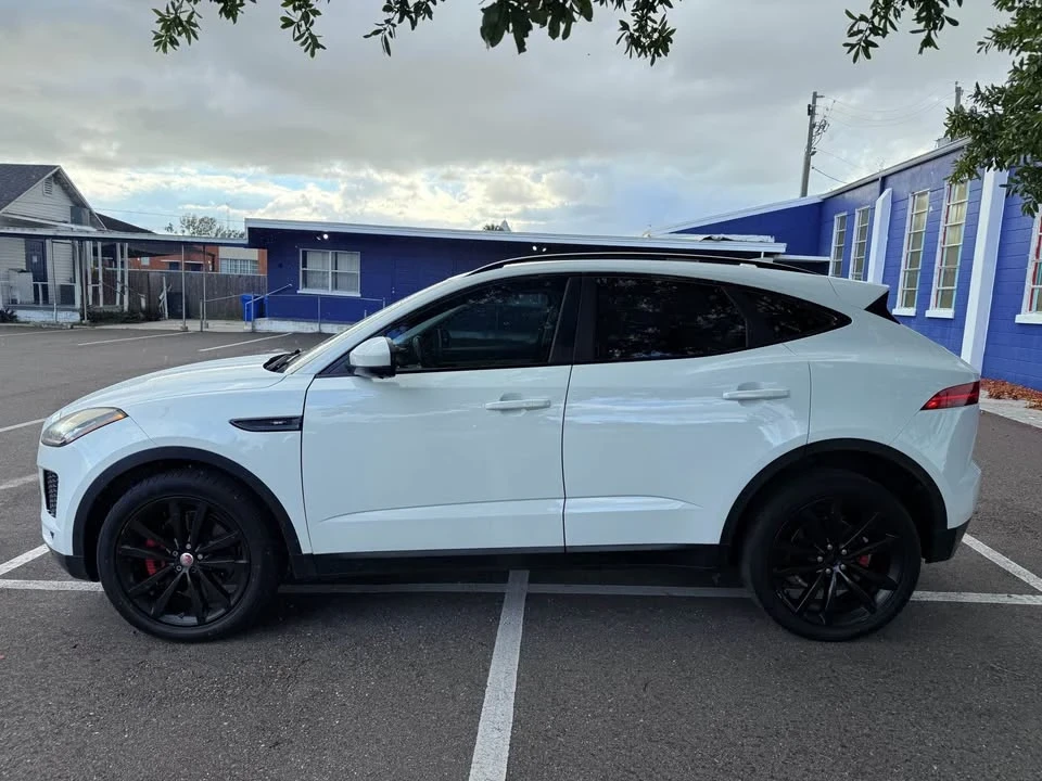 2018 Jaguar E-Pace - Image 2 of 18
