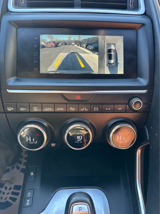 2018 Jaguar E-Pace - Image 13 of 13