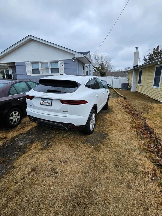 2018 Jaguar E-Pace - Image 3 of 7