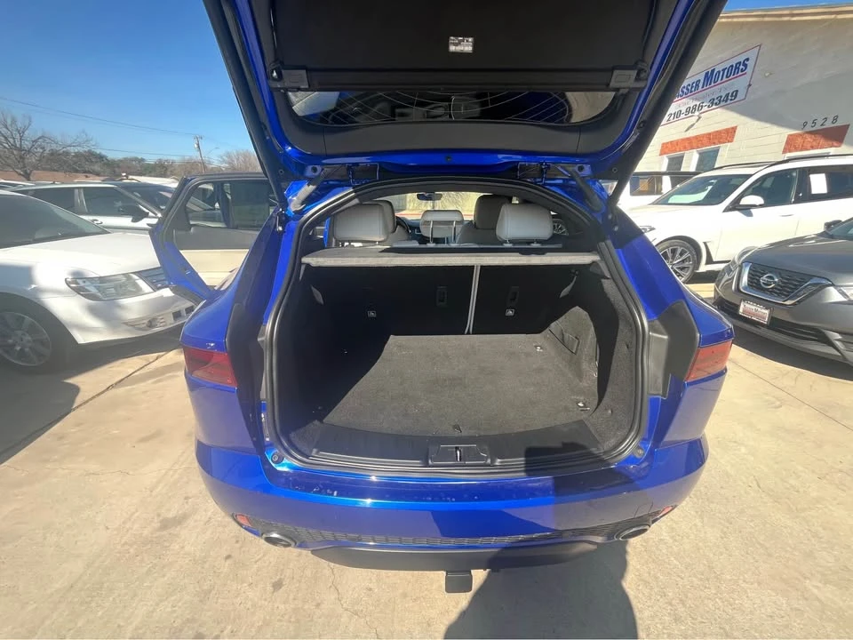 2018 Jaguar E-Pace - Image 6 of 16