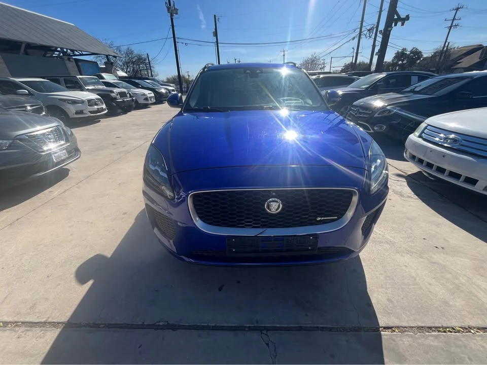 2018 Jaguar E-Pace - Image 15 of 16