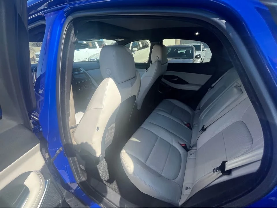 2018 Jaguar E-Pace - Image 10 of 16