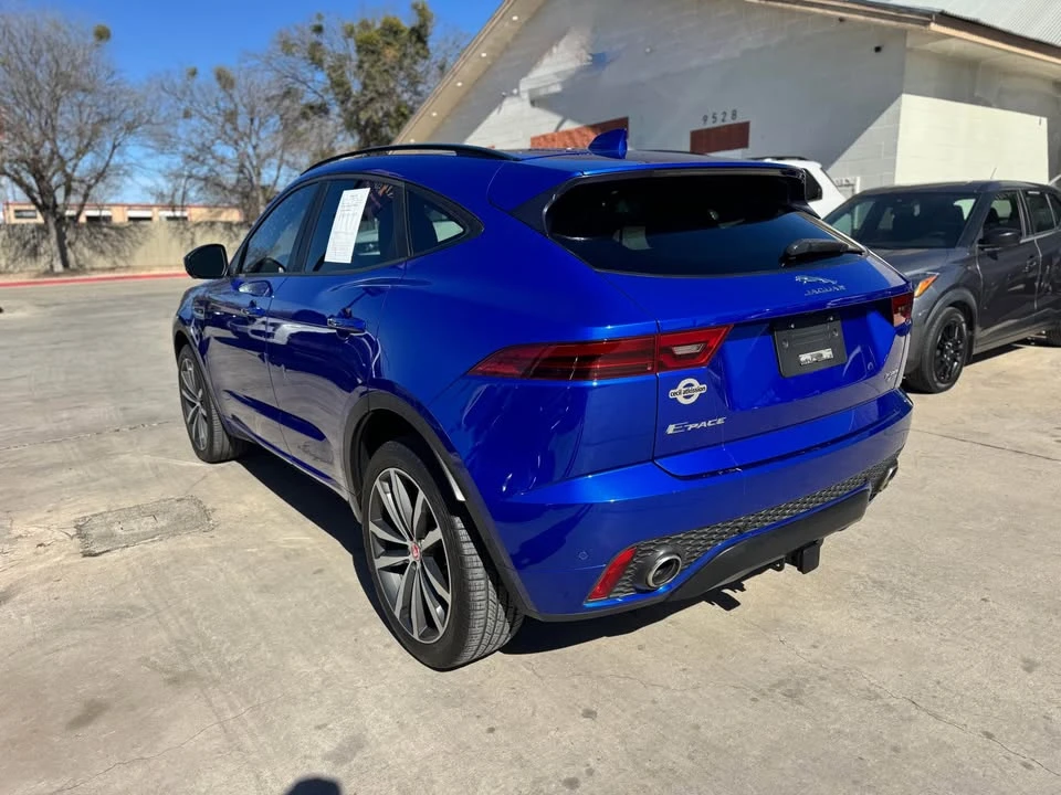 2018 Jaguar E-Pace - Image 3 of 15