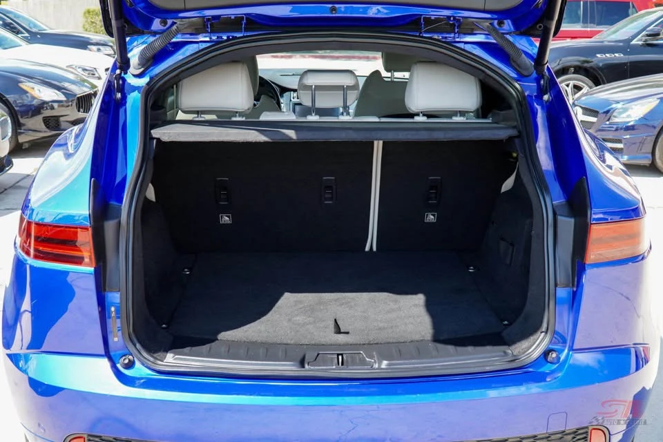 2018 Jaguar E-Pace - Image 6 of 20