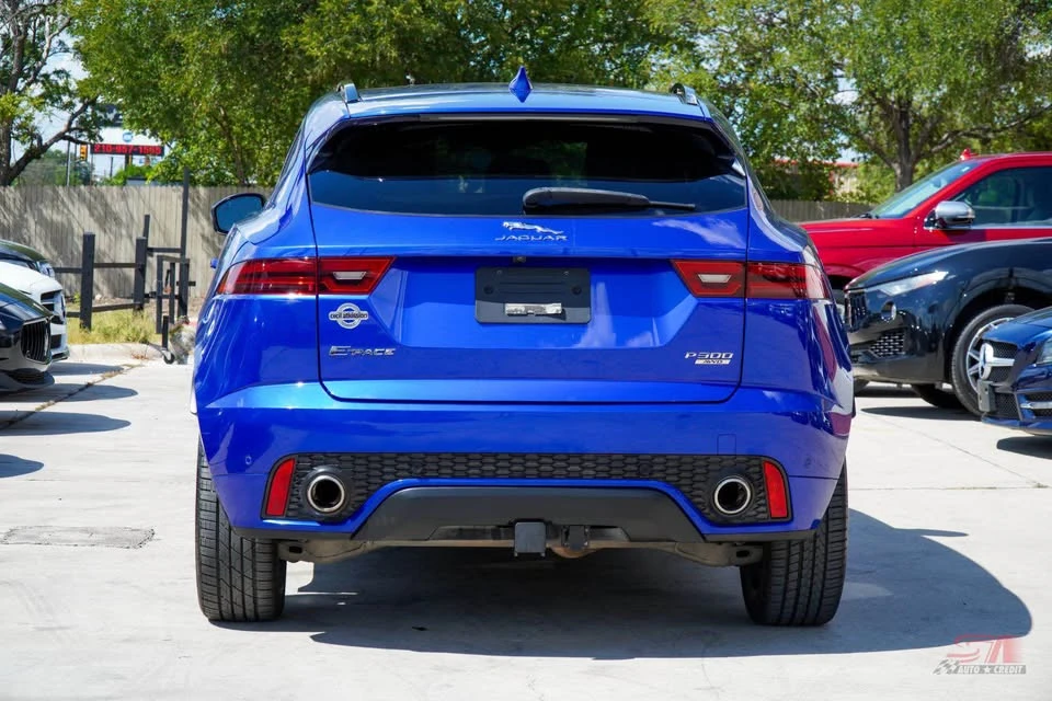 2018 Jaguar E-Pace - Image 4 of 20