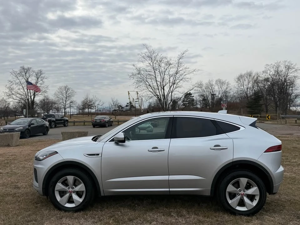 2018 Jaguar E-Pace - Image 3 of 18