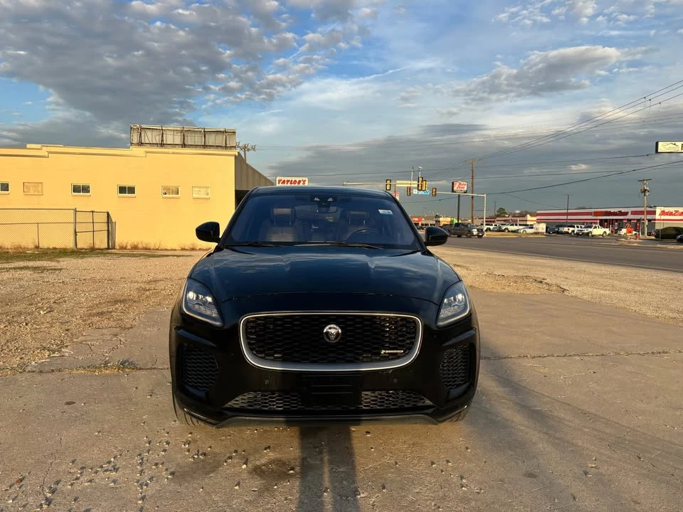 2018 Jaguar E-Pace - Image 2 of 18