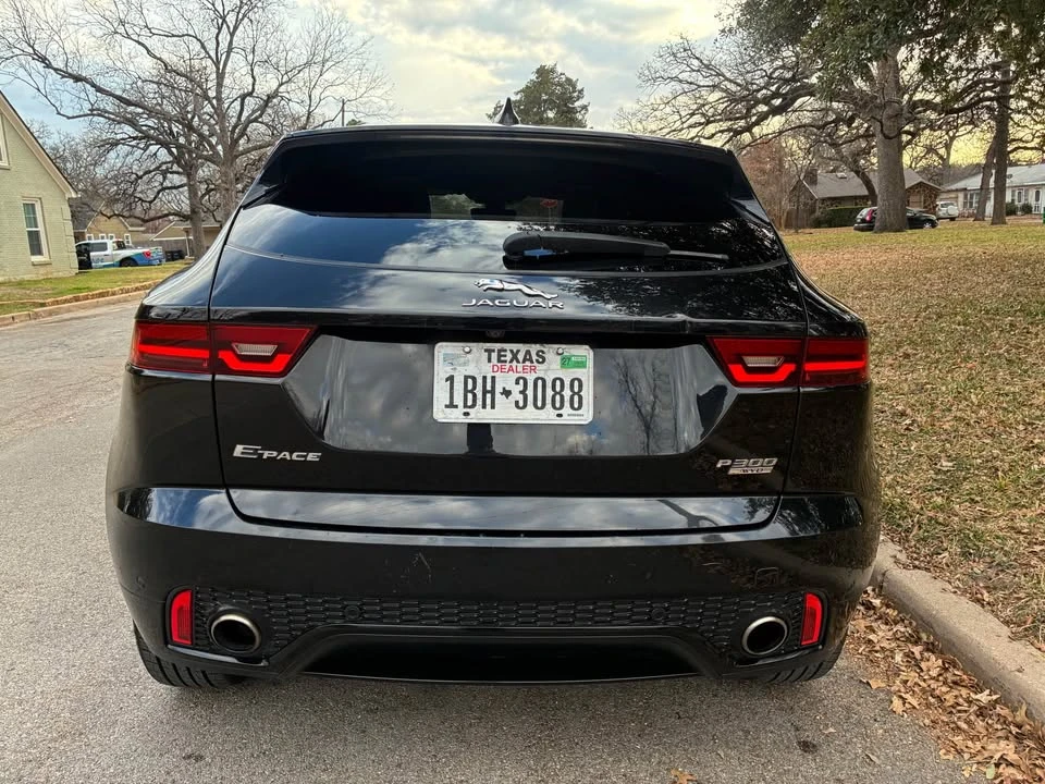 2018 Jaguar E-Pace - Image 7 of 14