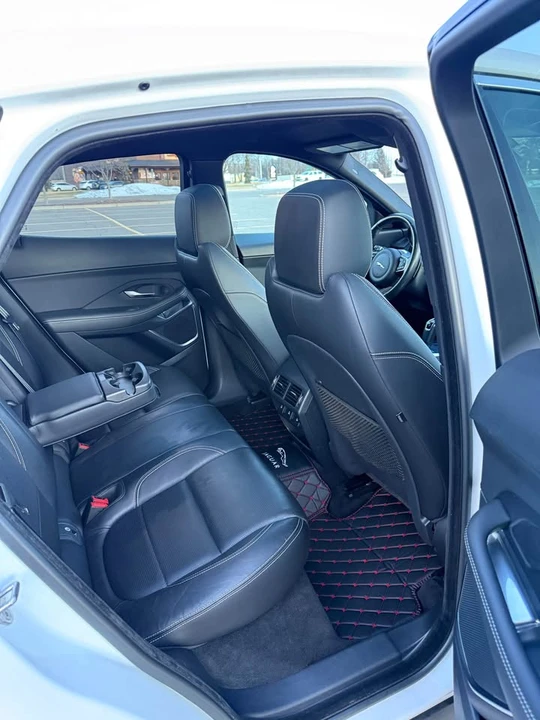 2018 Jaguar E-Pace - Image 10 of 20