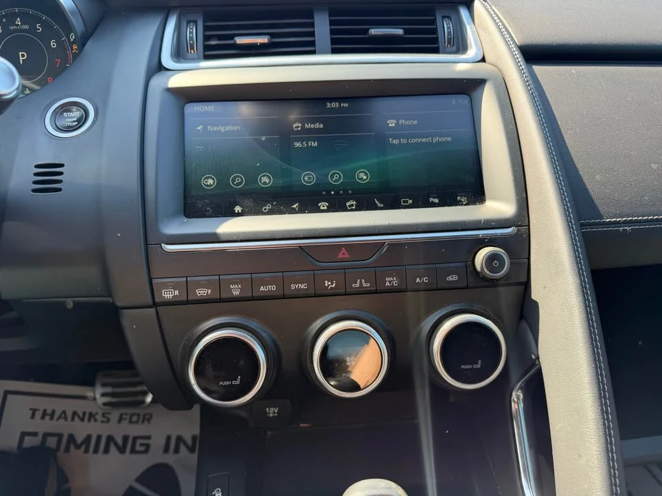 2018 Jaguar E-Pace - Image 15 of 17