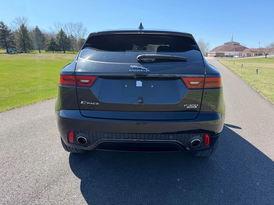 2018 Jaguar E-Pace - Image 4 of 19