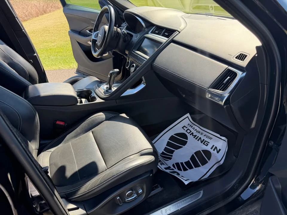2018 Jaguar E-Pace - Image 11 of 19
