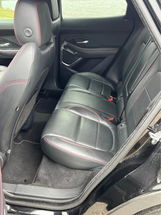 2018 Jaguar E-Pace - Image 15 of 20