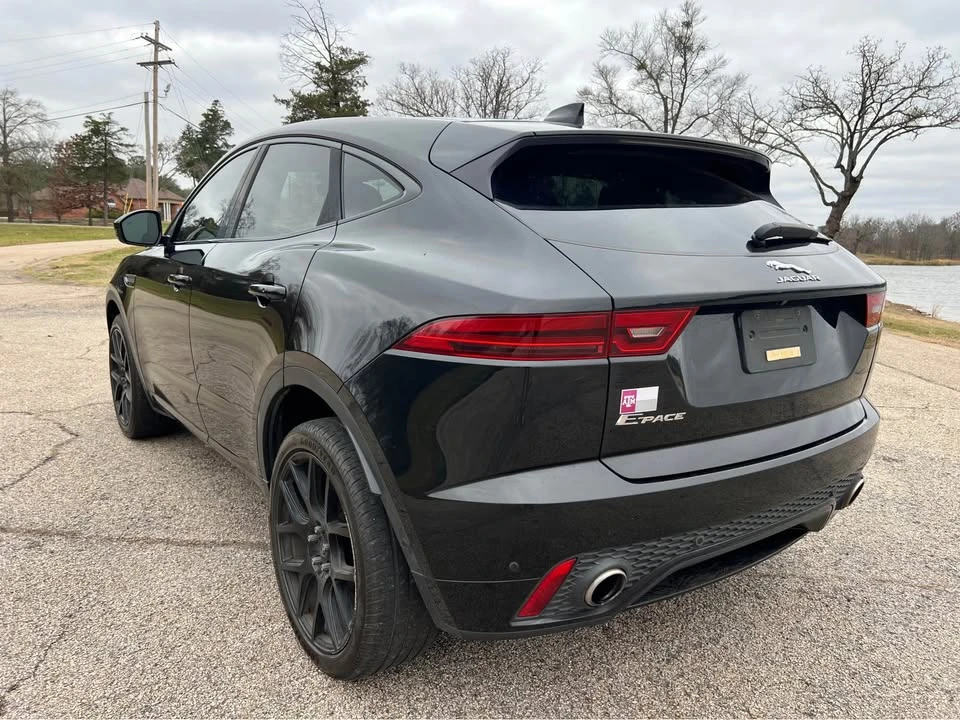 2018 Jaguar E-Pace - Image 8 of 20