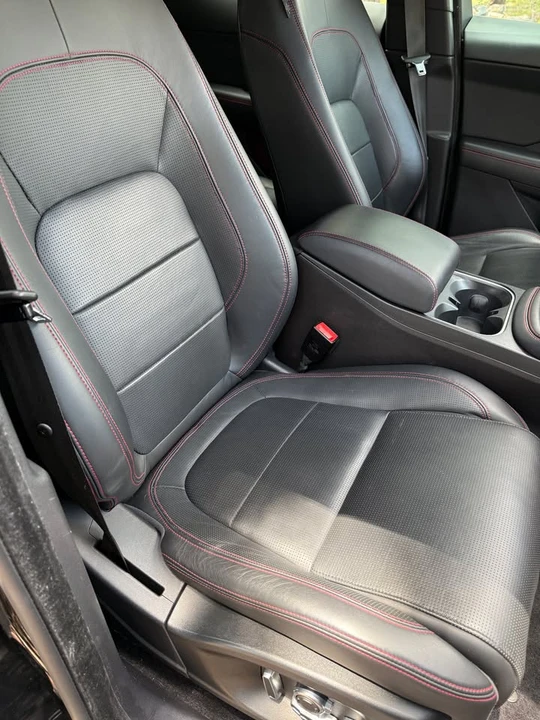 2018 Jaguar E-Pace - Image 14 of 14