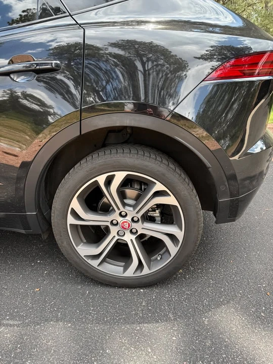 2018 Jaguar E-Pace - Image 4 of 14