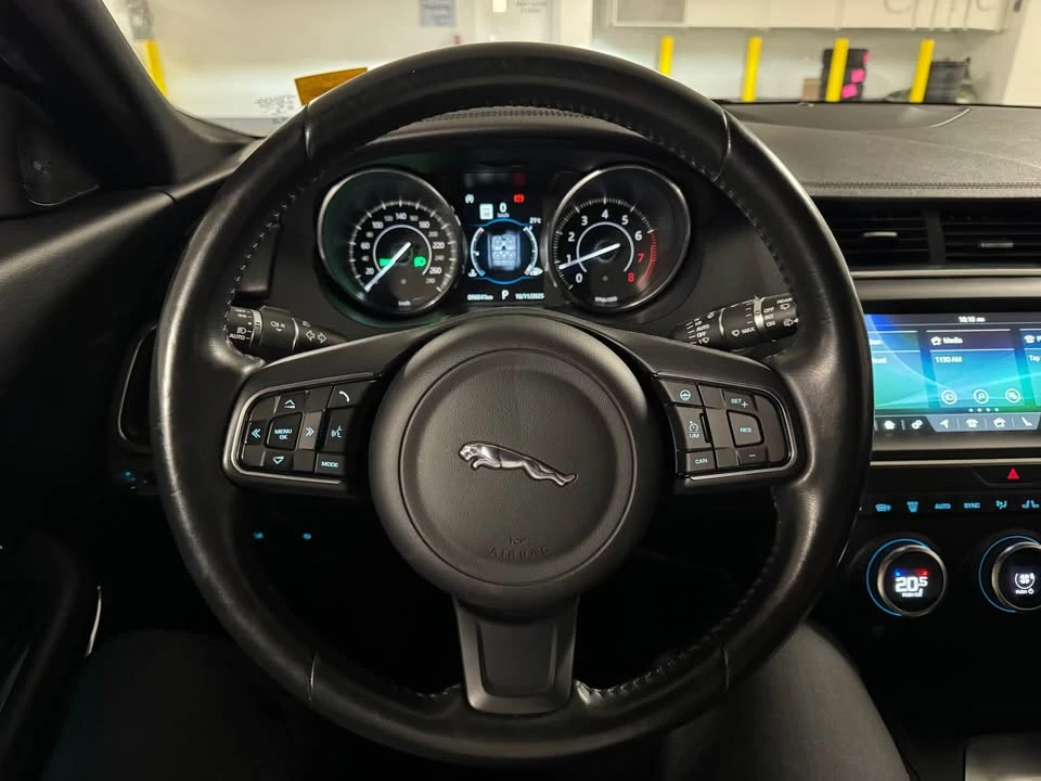 2018 Jaguar I-Pace - Image 12 of 16