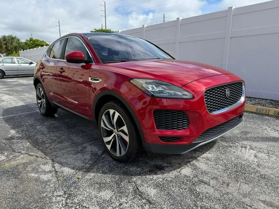 2018 Jaguar E-Pace - Image 7 of 9