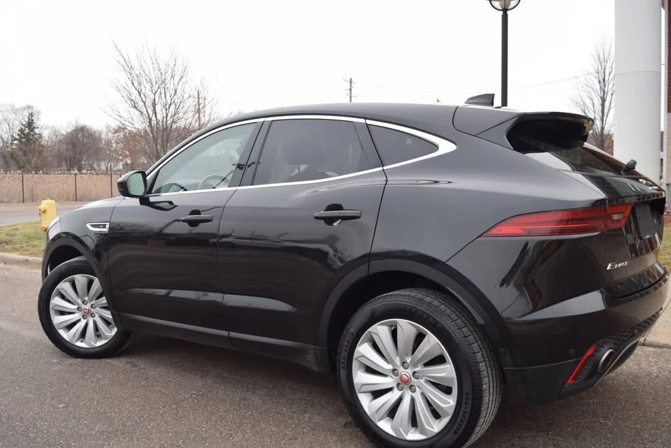 2018 Jaguar E-Pace - Image 5 of 20