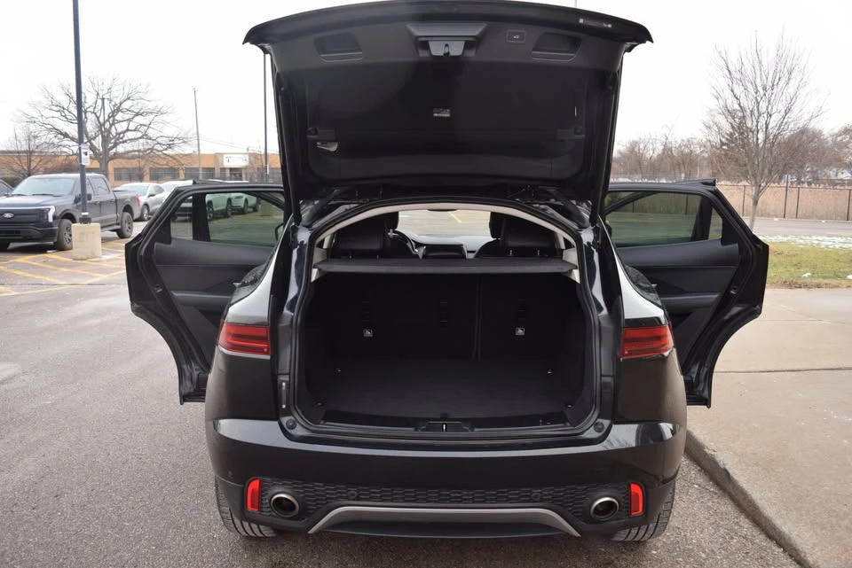 2018 Jaguar E-Pace - Image 11 of 20