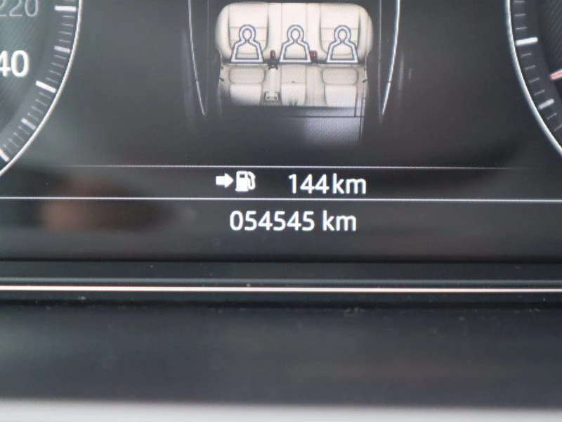 2018 Jaguar E-Pace - Image 18 of 20