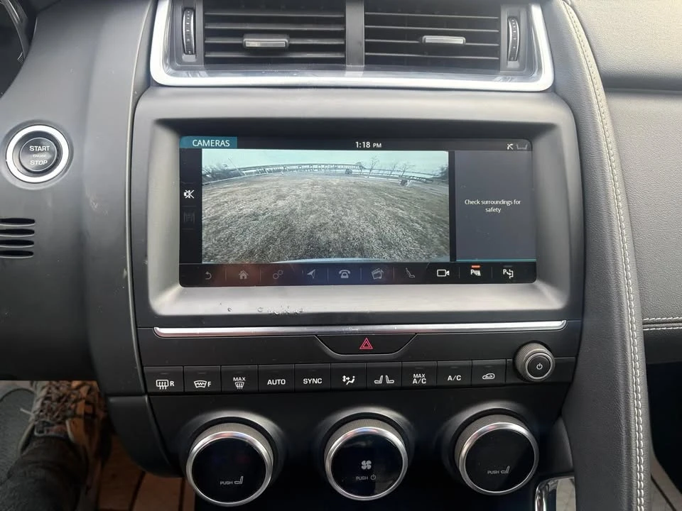 2018 Jaguar E-Pace - Image 16 of 20