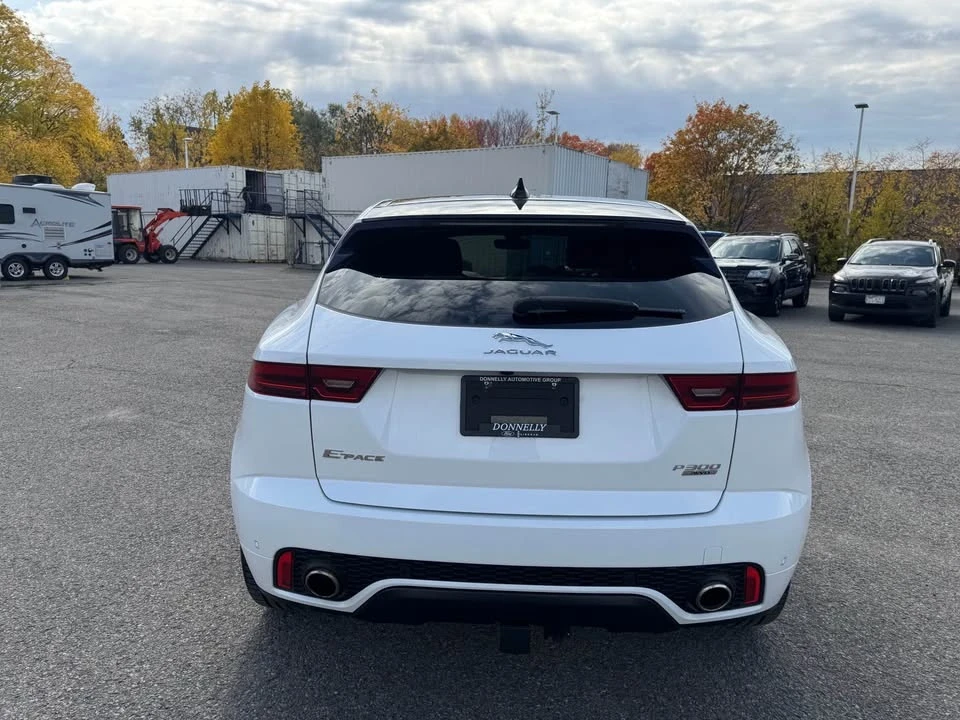 2018 Jaguar E-Pace - Image 5 of 18