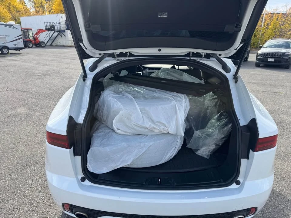 2018 Jaguar E-Pace - Image 6 of 18