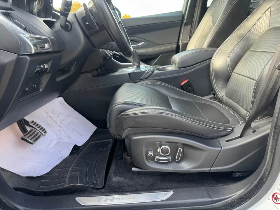 2018 Jaguar E-Pace - Image 10 of 18