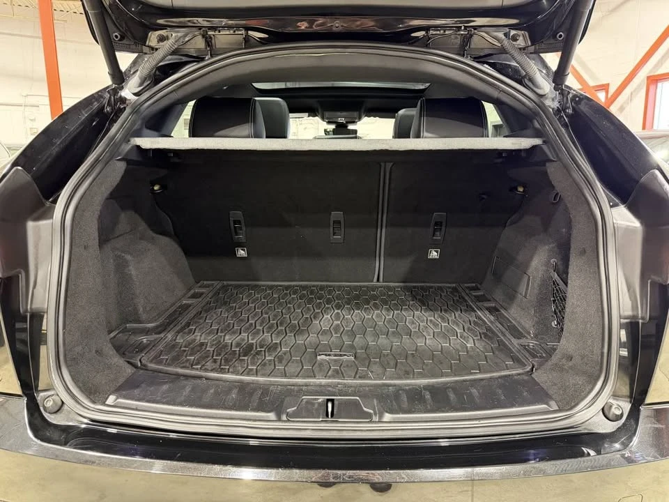 2018 Jaguar E-Pace - Image 10 of 19