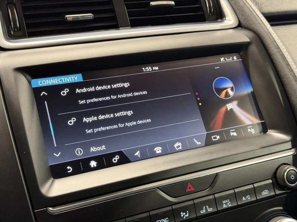 2018 Jaguar E-Pace - Image 21 of 21
