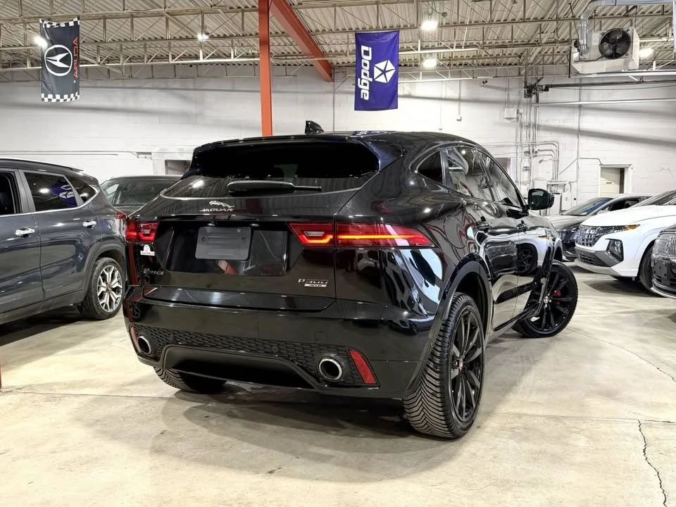 2018 Jaguar E-Pace - Image 6 of 19