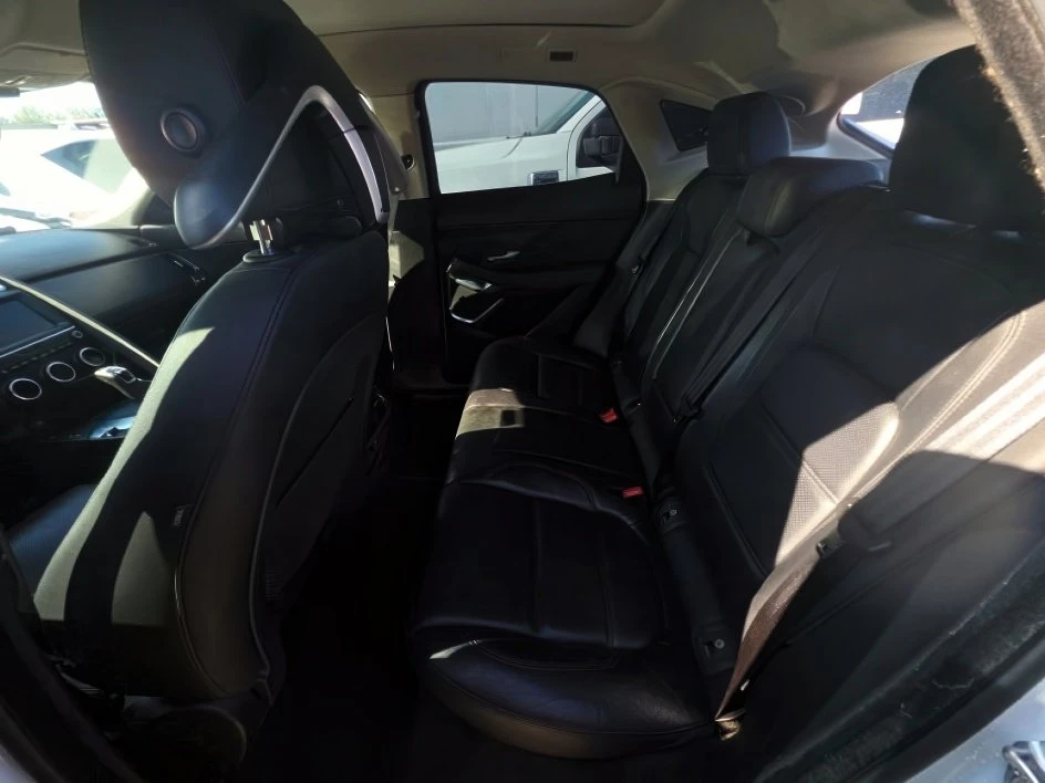2018 Jaguar E-Pace - Image 5 of 6