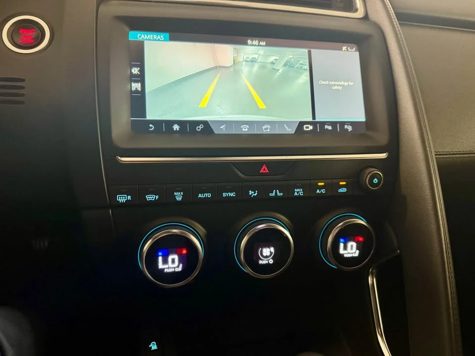 2018 Jaguar E-Pace - Image 18 of 20