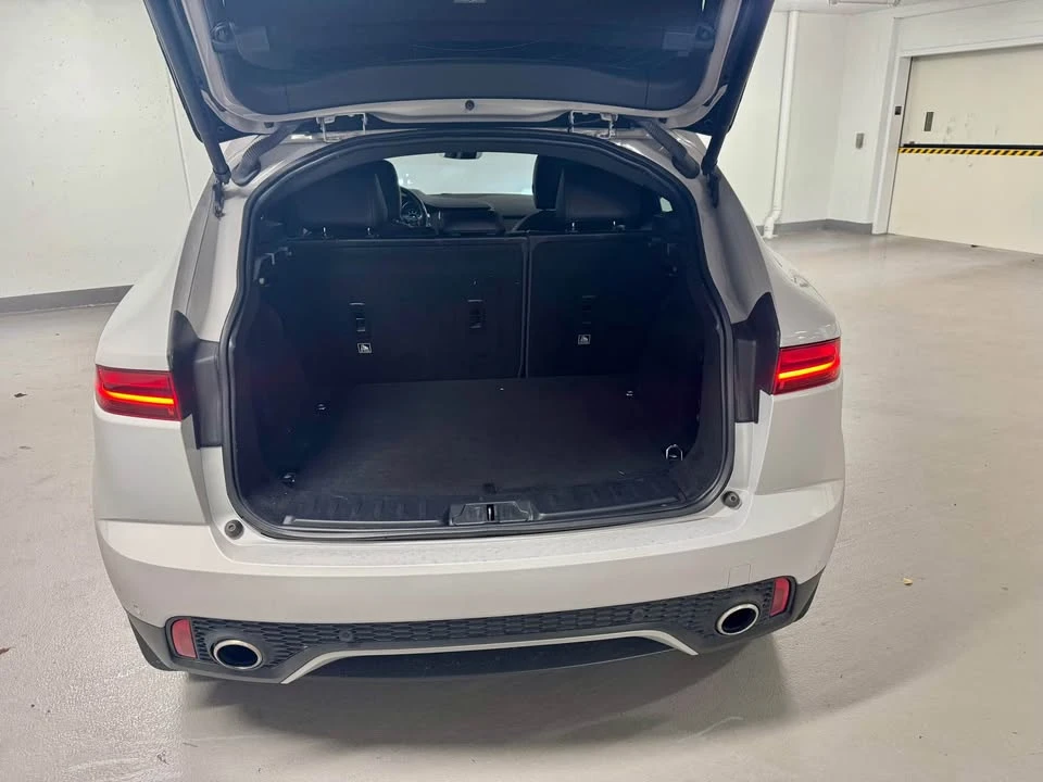 2018 Jaguar E-Pace - Image 12 of 20