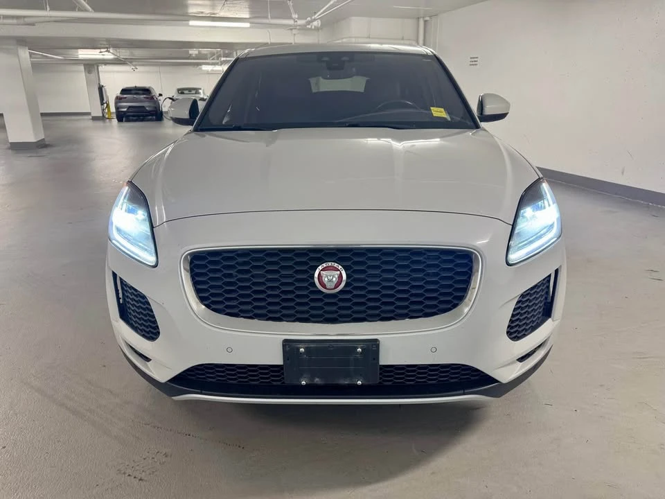 2018 Jaguar E-Pace - Image 4 of 20
