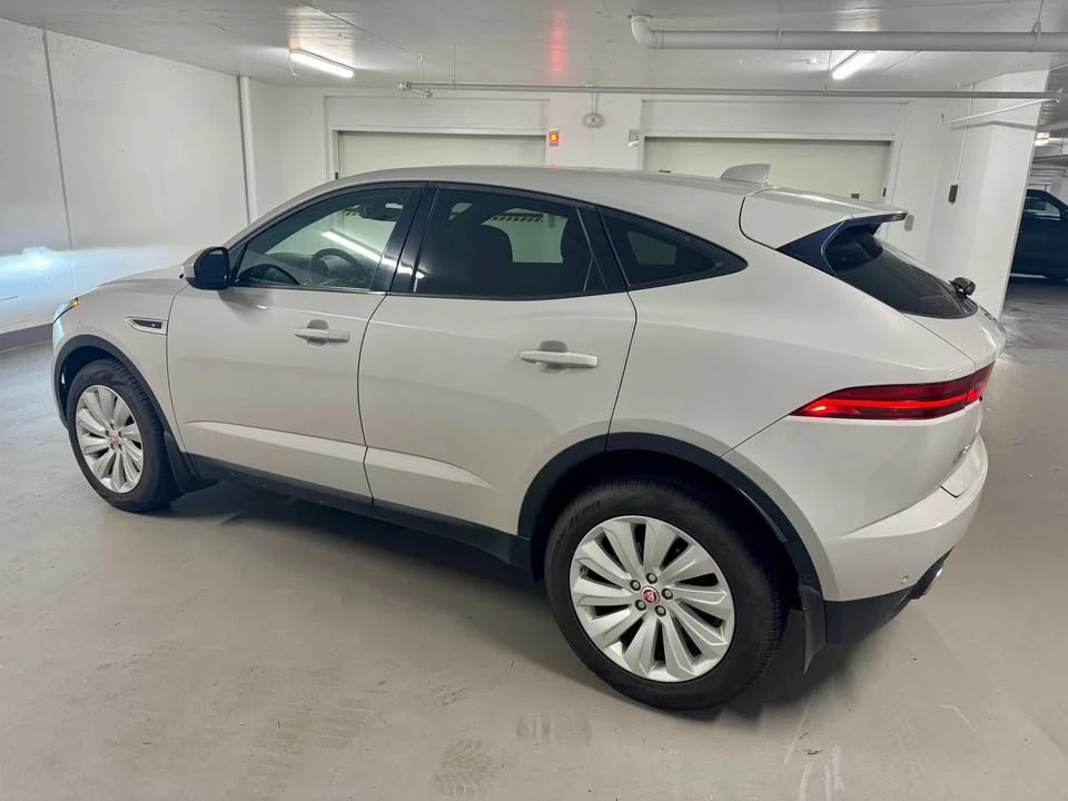2018 Jaguar E-Pace - Image 8 of 20