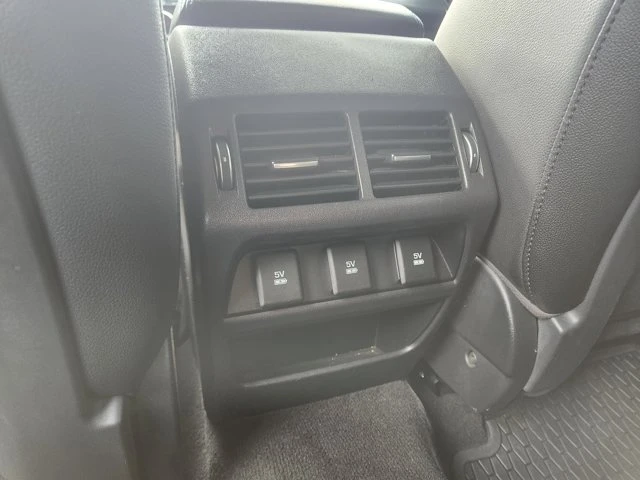 2018 Jaguar E-Pace - Image 8 of 20
