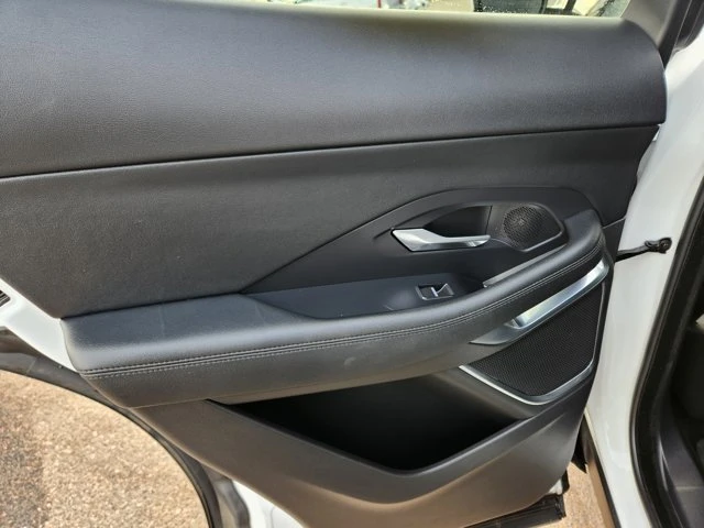 2018 Jaguar E-Pace - Image 10 of 20